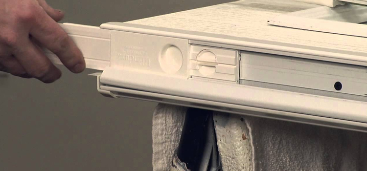 aluminum storefront door repair Oakdale