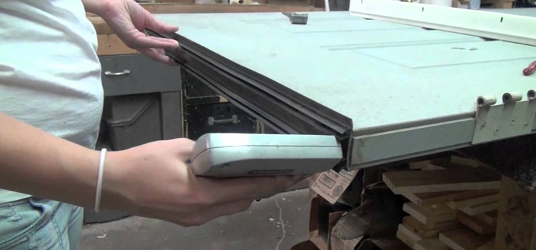 damaged steel door repair Oakdale